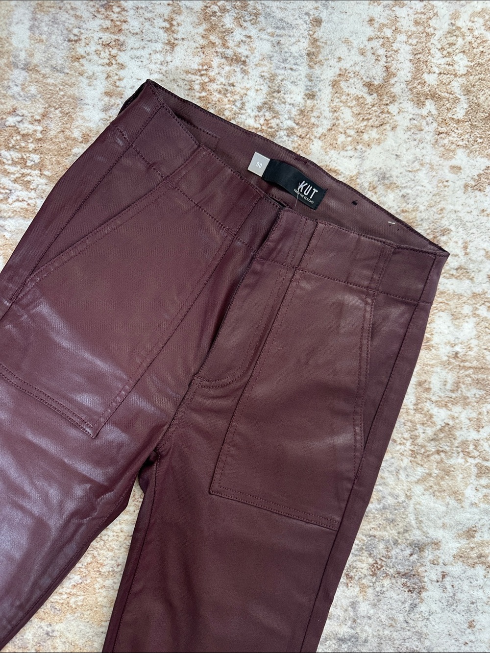 Subcategory selection for men's pants image.   Burgundy color